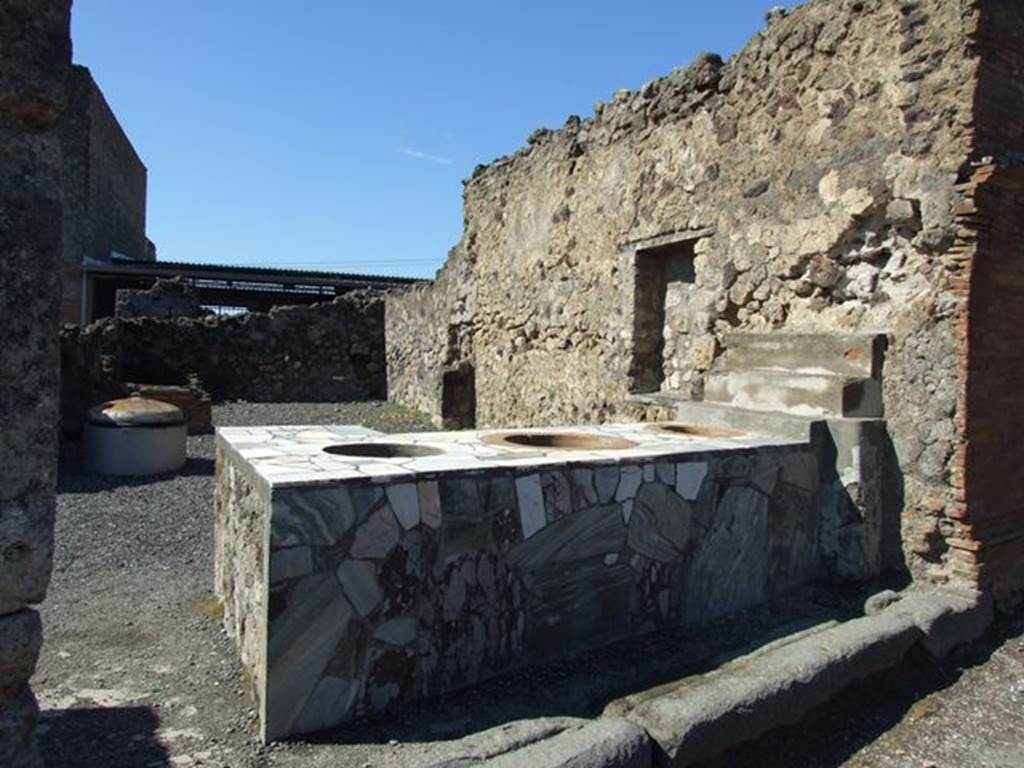 VI.4.8 Pompeii. March 2009. Entrance on Via Consolare.  Looking west.