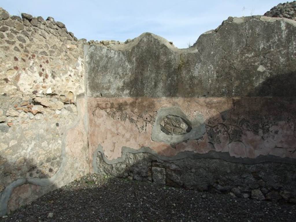 VI.5.3 Pompeii. December 2007. Room 16, north-east corner.  