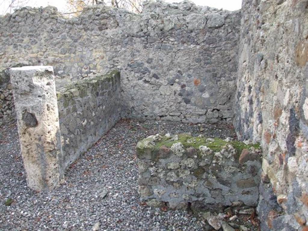 VI.5.3 Pompeii. December 2007. Room 19, doorway to room at western end.  