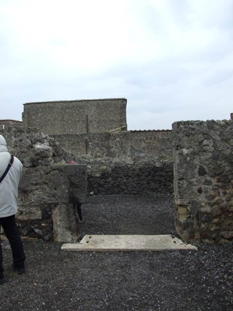 VI.6.1 Pompeii. December 2007. Doorway to room 11, cubiculum on east side of atrium.