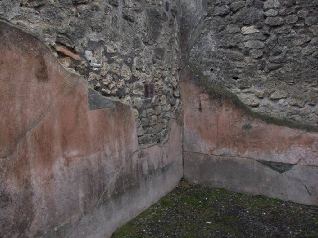 VI.6.1 Pompeii. December 2007. Room 14 on west side of the peristyle, with remains of painted decoration.