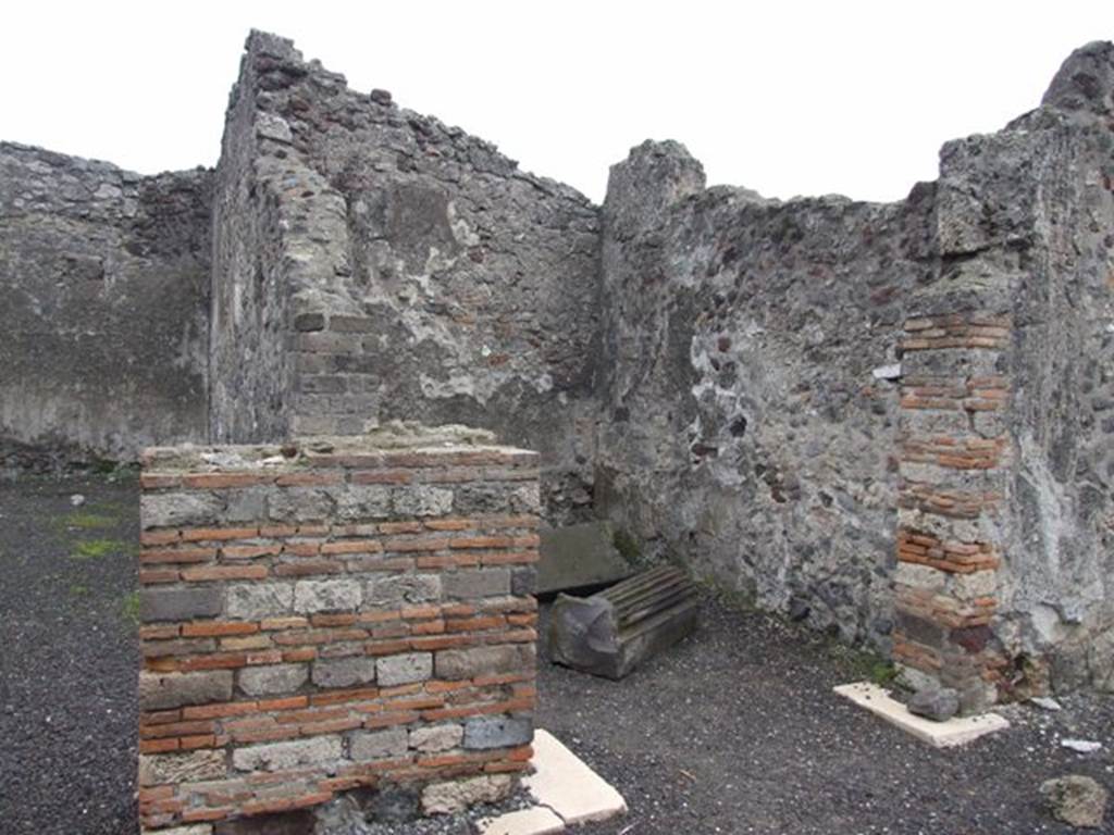 VI.6.1 Pompeii. December 2007. Doorway to room 22.