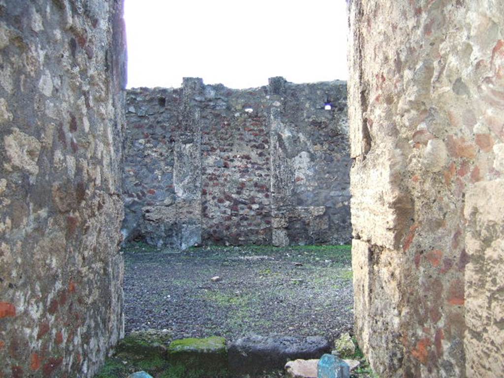 VI.6.9 Pompeii. December 2005. Looking west along entrance corridor towards atrium.