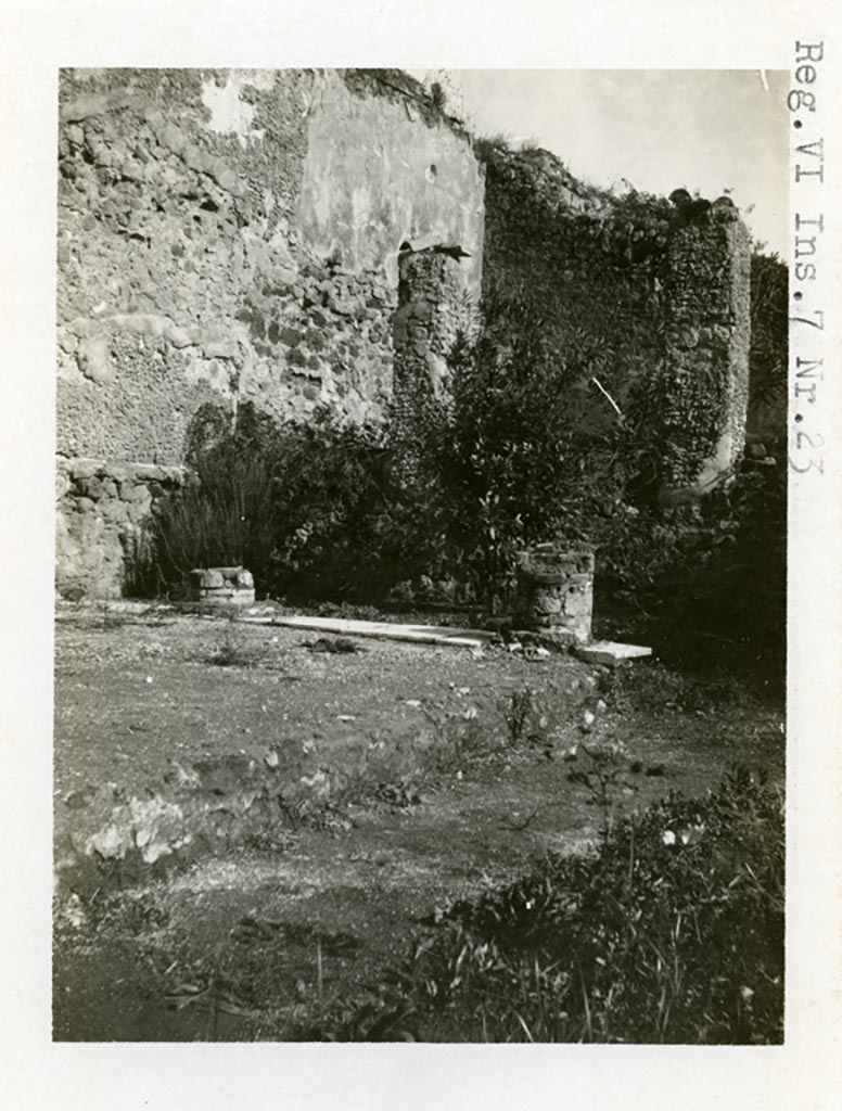 VI.7.23 Pompeii. Pre-1937-39. Looking north-east across garden.
Photo courtesy of American Academy in Rome, Photographic Archive. Warsher collection no. 020.
