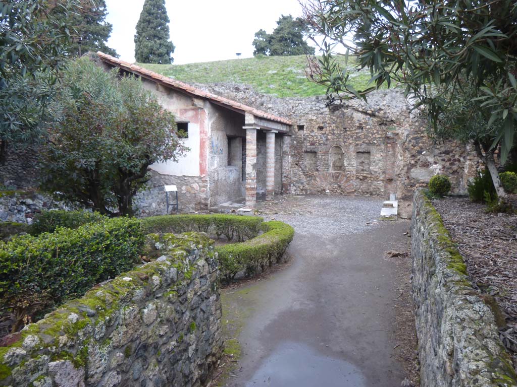 VI.7.23 Pompeii. February 2015.  Looking north into garden. Photo courtesy of Johannes Eber.