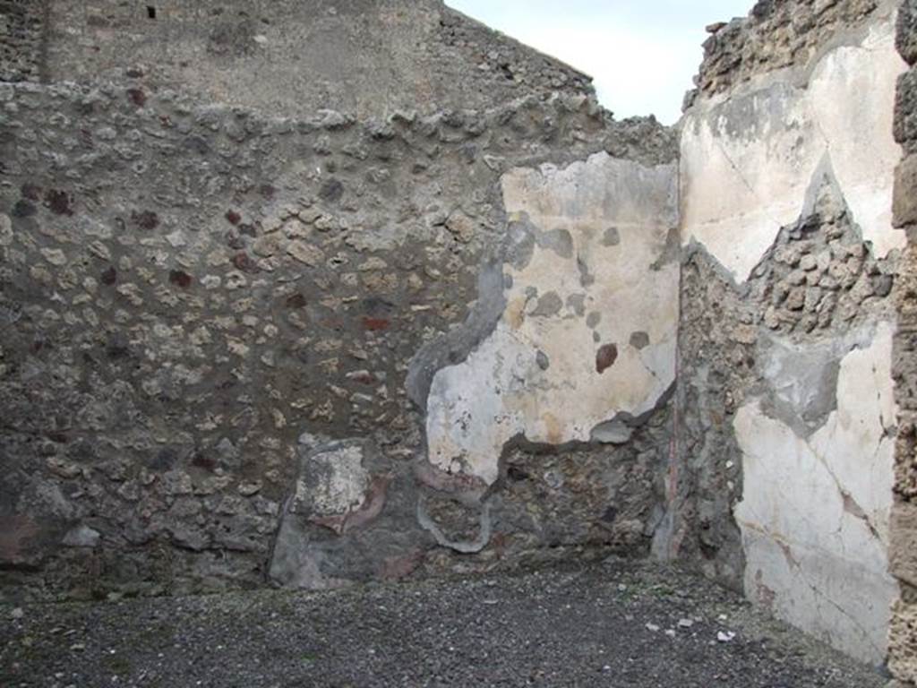 VI.8.16 Pompeii.  Shop with dwelling.   December 2007.   North west corner of rear room.