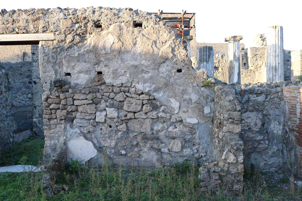 VI.8.20 Pompeii. December 2018. 
Room 1, entrance corridor, looking towards north wall, with doorway to VI.8.21, on left. Photo courtesy of Aude Durand.
