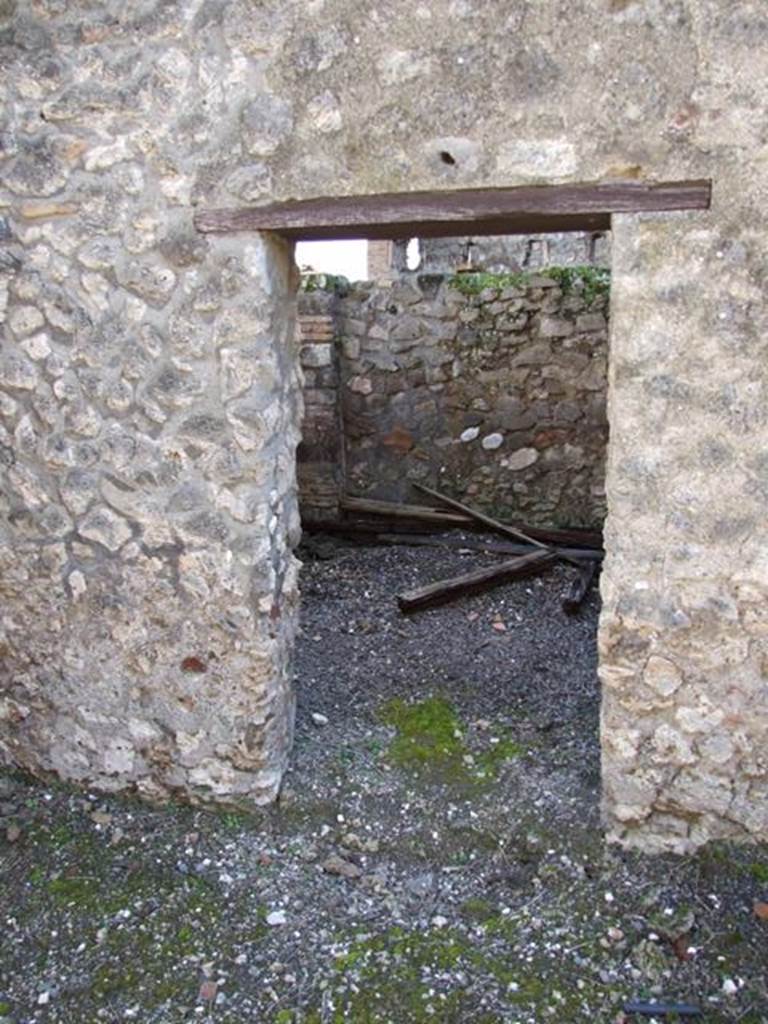 VI.8.20 Pompeii. March 2009. Room 3. Doorway