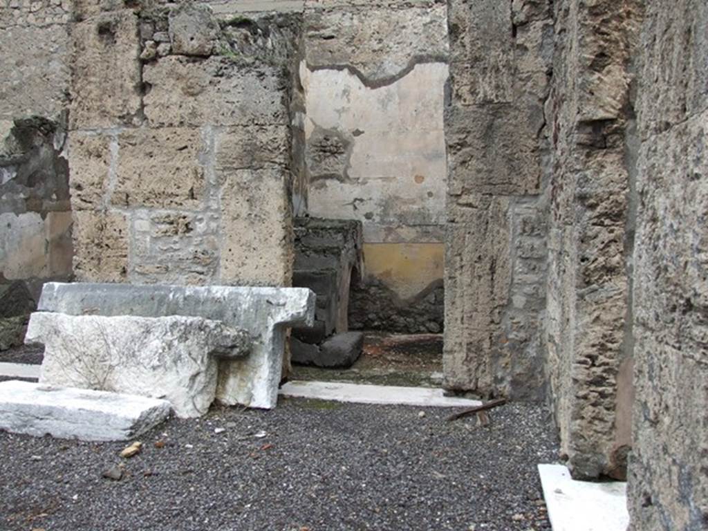 VI.8.22 Pompeii.  December 2006. Rooms to North side of Atrium.