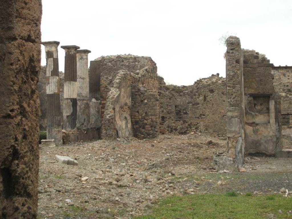 VI.9.5 Pompeii. May 2005. Remains of north-east side of Corinthian atrium 16, also damaged by the bombing of VI.9.3 in September 1943. This would have been the site of the triclinium 27, and in it was found an important mosaic on 27th April 1829. 
See Pagano, M. and Prisciandaro, R., 2006. Studio sulle provenienze degli oggetti rinvenuti negli scavi borbonici del regno di Napoli.  Naples: Nicola Longobardi, (p.141). PAH II, 222, III,97.





