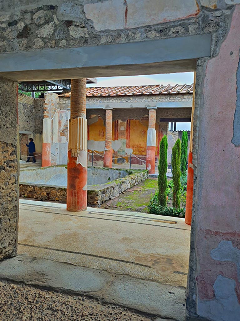 VI.9.6 Pompeii. November 2023. 
Doorway to room 6, entrance to peristyle on south side of room 4, the vestibule in the atrium. 
Photo courtesy of Giuseppe Ciaramella.

