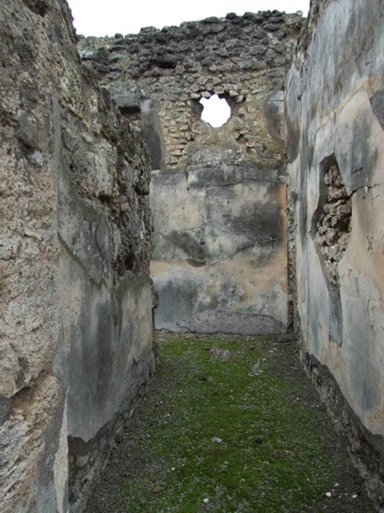 VI.11.9 Pompeii. March 2009. Room 4, corridor looking west.

