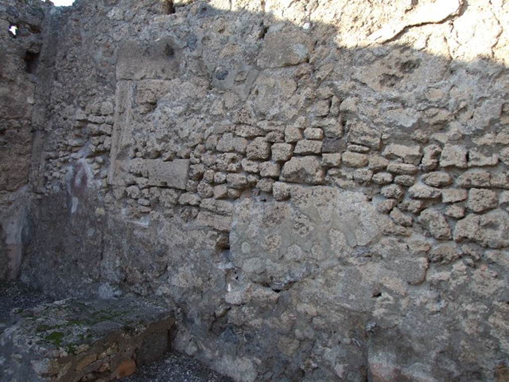 VI.13.7 North wall.