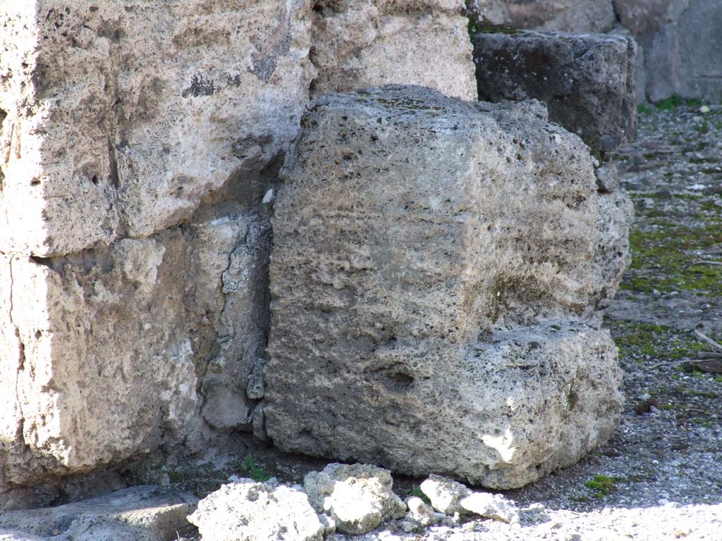 VI.14.12 Pompeii. December 2007. Stone near west wall in atrium.