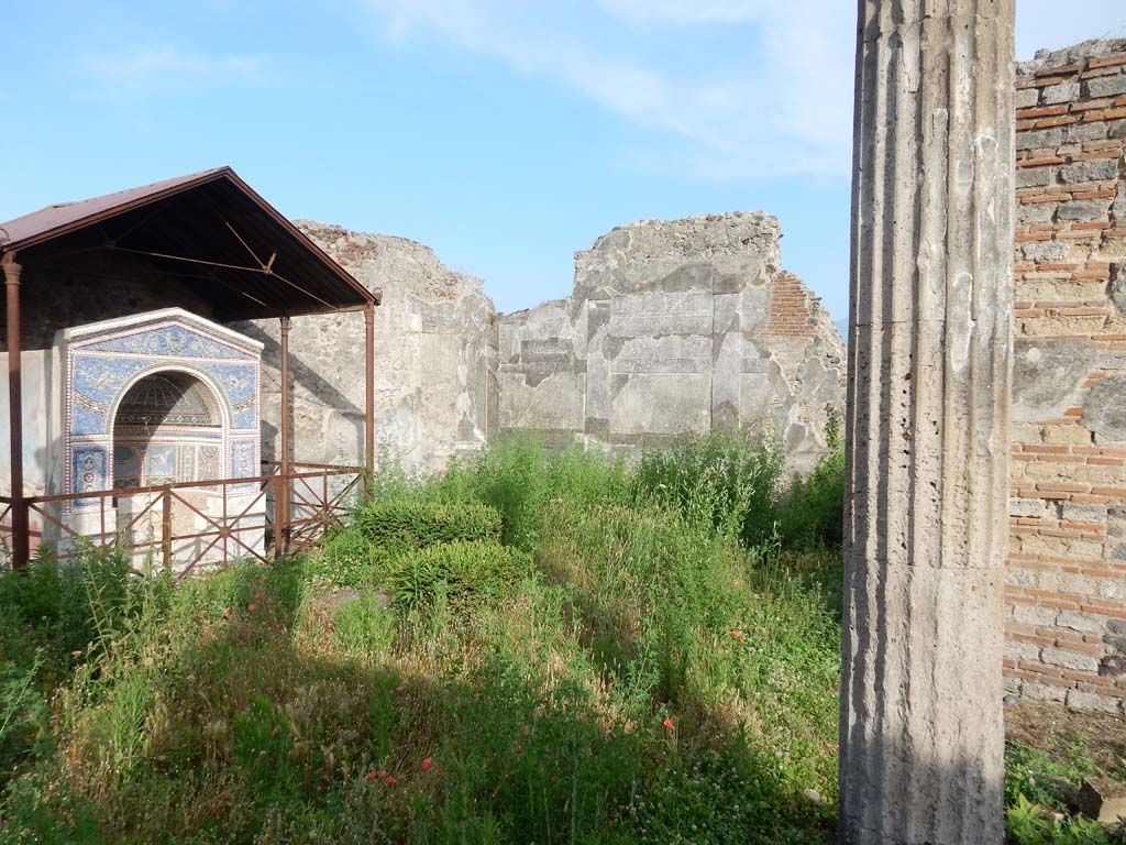 VI.14.43 Pompeii. June 2019. Looking south-east across garden. Photo courtesy of Buzz Ferebee.