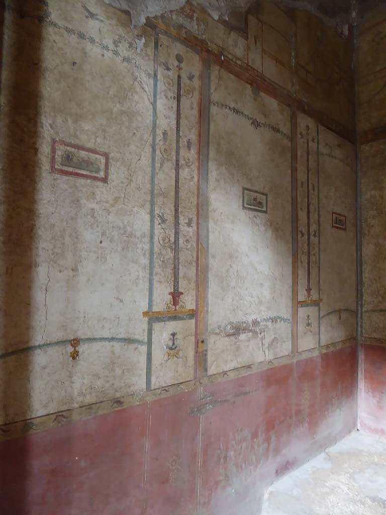 VI.15.1 Pompeii. January 2017. Looking towards west wall.
Foto Annette Haug, ERC Grant 681269 DÉCOR.
