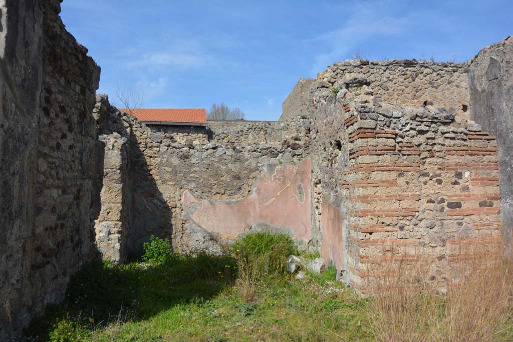 VI 15 5 Pompeii. March 2019. North ala 6, looking north from atrium.
Foto Annette Haug, ERC Grant 681269 DCOR.

