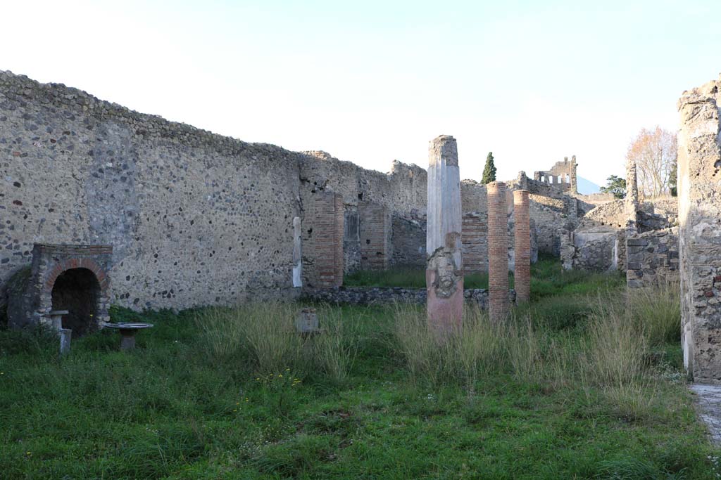 VI.15.5 Pompeii. December 2018. Garden area 11, looking north-west from east portico, room 12. Photo courtesy of Aude Durand.