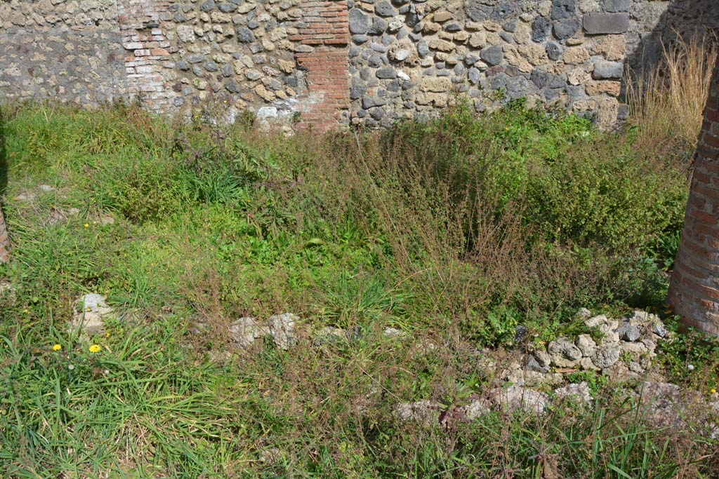 VI 15 5 Pompeii. March 2019. Garden area 11, looking towards east portico.
Foto Annette Haug, ERC Grant 681269 DÉCOR.
