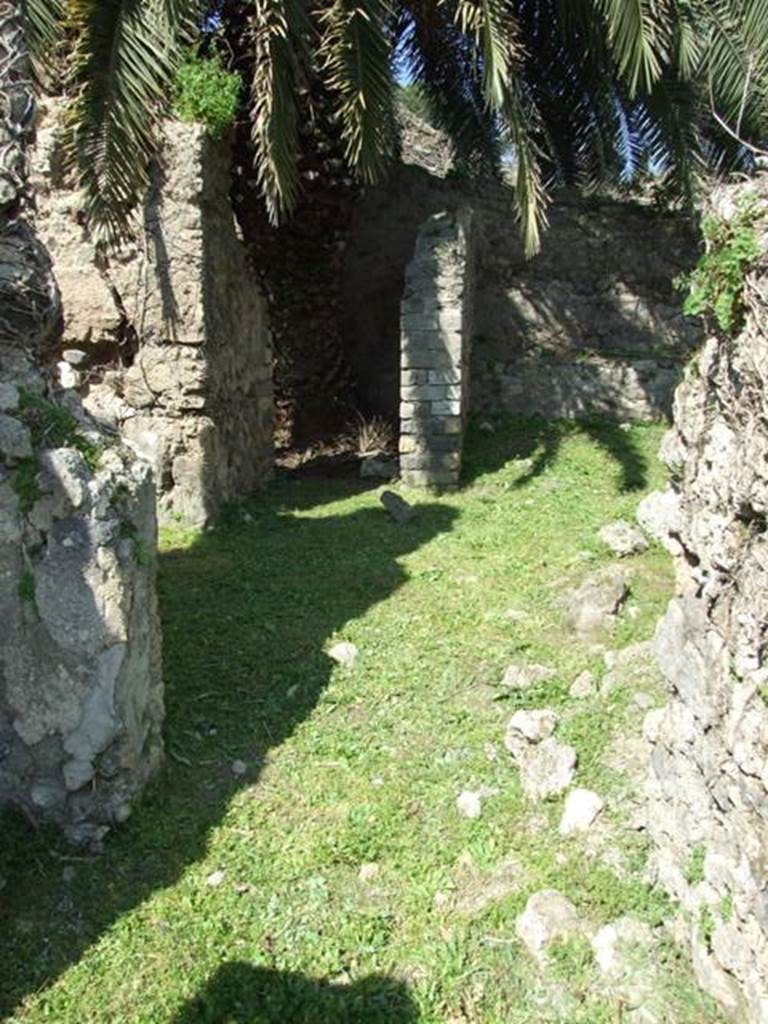 VI.15.5 Pompeii.  March 2009. Room 15. North end of corridor.