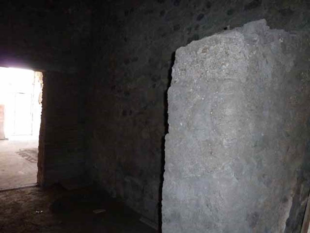 VI.15.8 Pompeii. May 2010. Looking east across south side of kitchen towards atrium. 