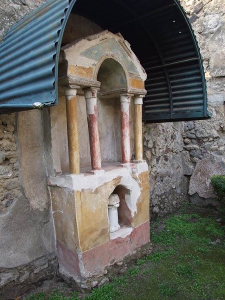 VI.15.8 Pompeii. December 2007. Household shrine in the garden on the west side of the portico.