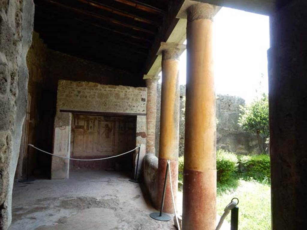 VI.15.8 Pompeii. May 2015. Looking south. Photo courtesy of Buzz Ferebee.