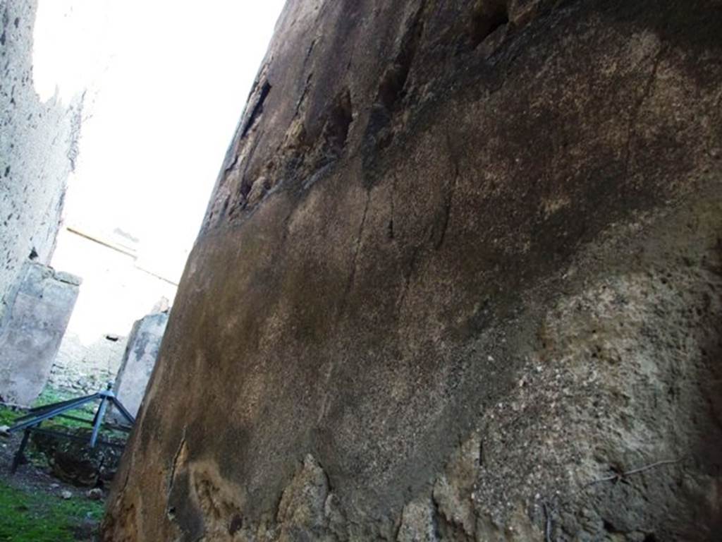 VI.16.30 Pompeii. December 2007. South wall of entrance corridor, P.