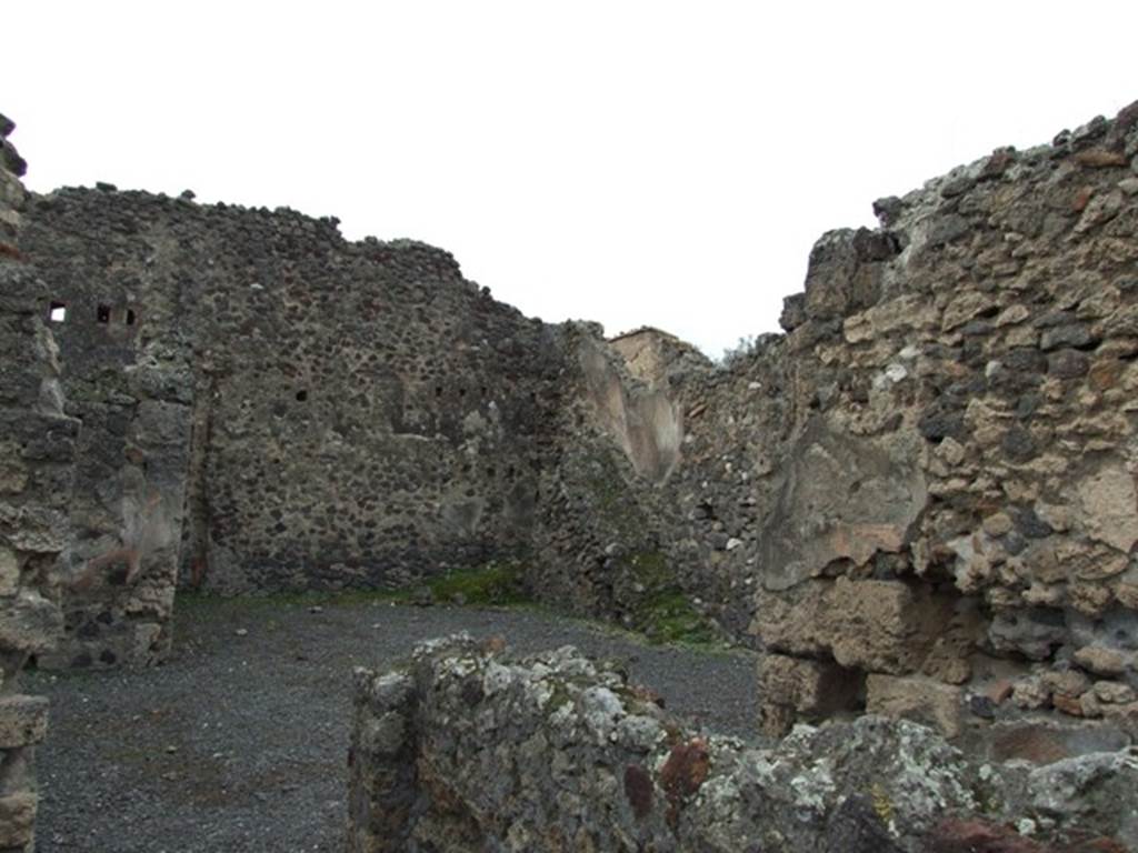 VII.1.22 Pompeii. December 2007.   North-west corner with site of tablinum staircase and latrine.
