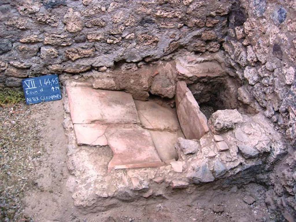 VII.1.45 Pompeii. July 2008. Looking north across latrine. Photo courtesy of Barry Hobson.