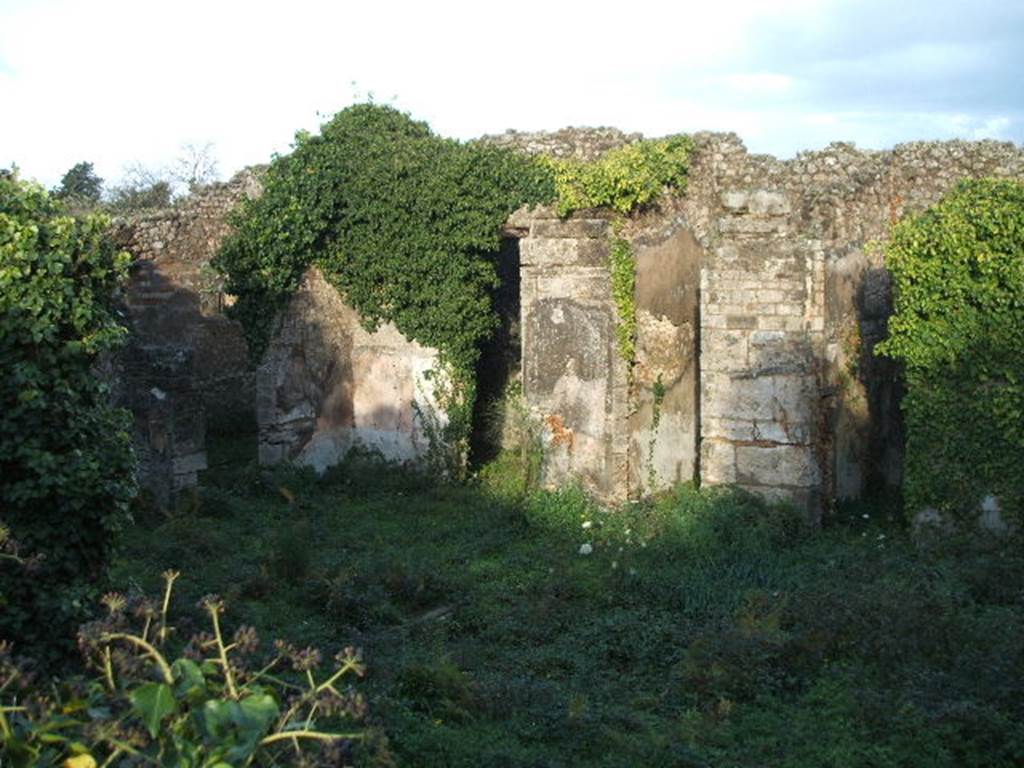 VII.2.20 Pompeii. December 2004. Looking east across atrium, towards rooms, 2, 3, 4 and 5.