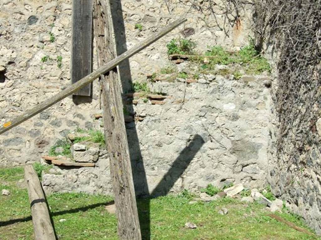 VII.2.42 Pompeii. March 2009.  Steps to upper floor, in north east corner of shop.