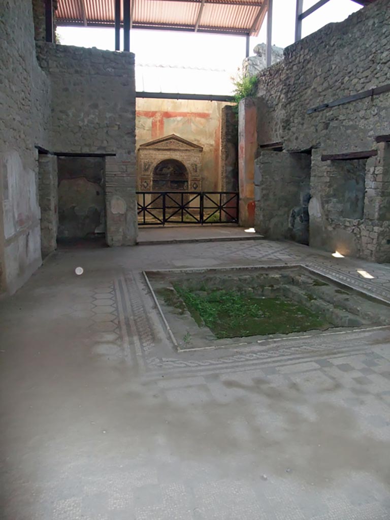 VII.2.45 Pompeii. July 2011. Looking north across atrium. Photo courtesy of Deborah Sims.