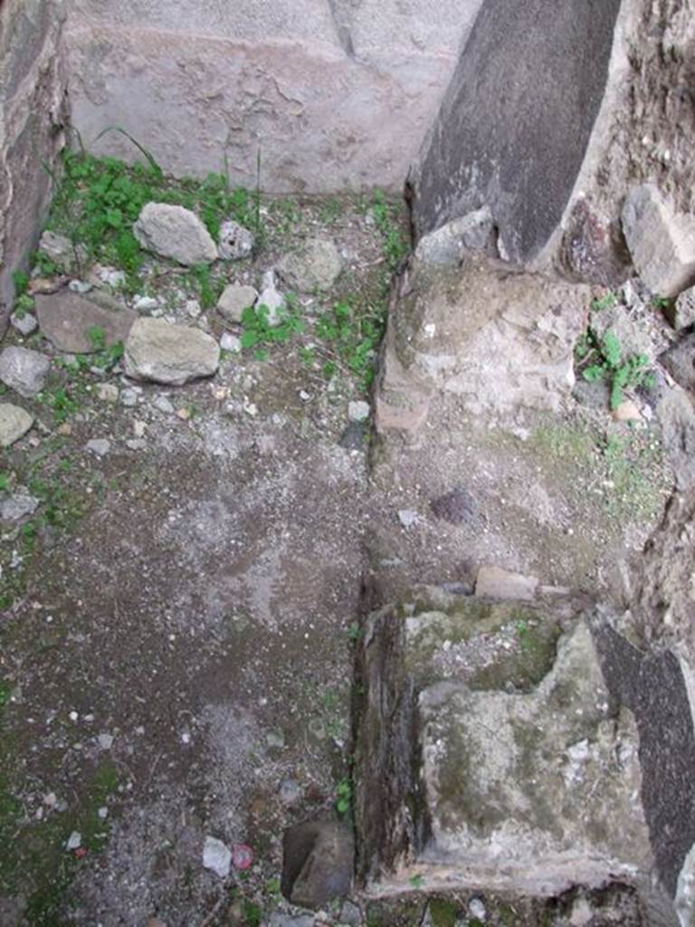 VII.2.47 Pompeii. December 2007. Latrine.