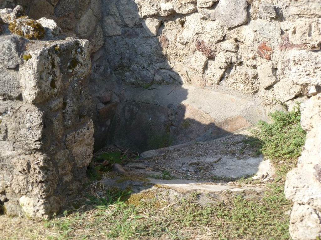 VII.3.3 Pompeii. July 2010. Latrine in south west corner, linking to VII.3.38. Photo courtesy of Michael Binns.