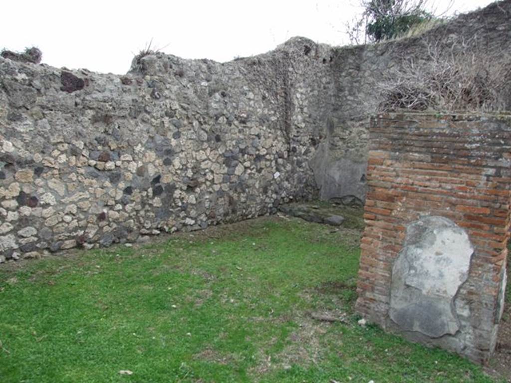 VII.3.9 Pompeii. December 2007. Looking south-east across popina.