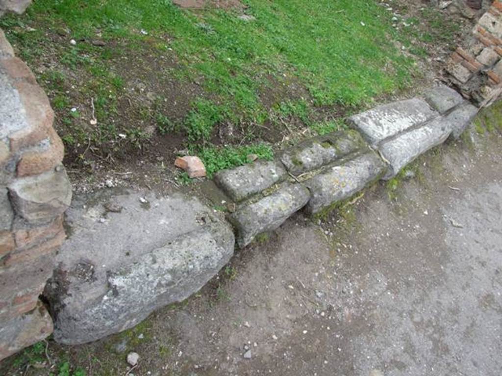 VII.3.18 Pompeii. December 2007. Threshold or sill.