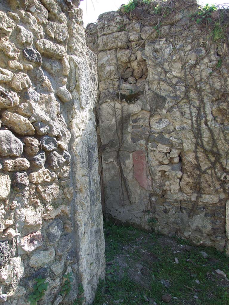 VII.3.30 Pompeii. March 2009. Doorway to room 8, stairs to upper floor.