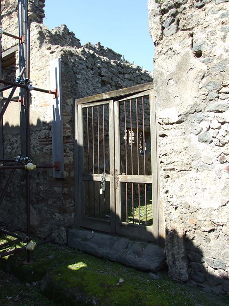 VII.3.30 Pompeii. March 2009. Entrance.