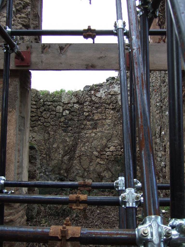 VII.3.31 Pompeii. December 2005. Entrance doorway.