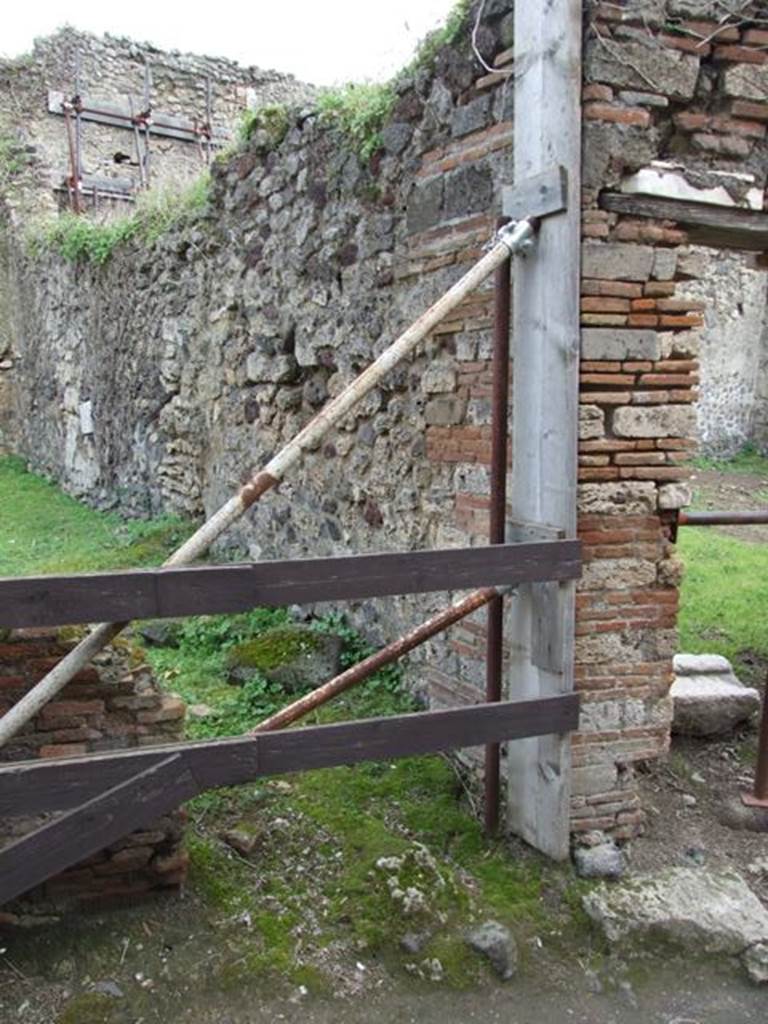 VII.3.36 Pompeii. March 2009.  Entrance to steps to upper floor.