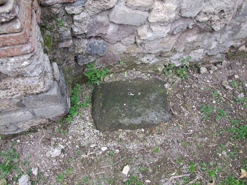 VII.3.39 Pompeii.  December 2007.  North west corner of kitchen.