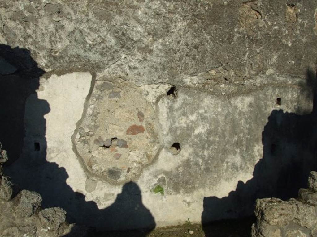 VII.4.31 Pompeii.  March 2009.  Room 45.  East wall, with holes for shelving supports.