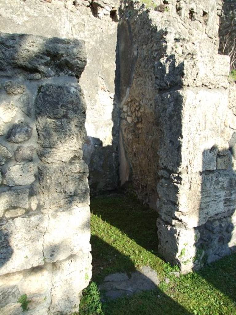 VII.4.31 Pompeii.  March 2009.  Doorway to Room 47.