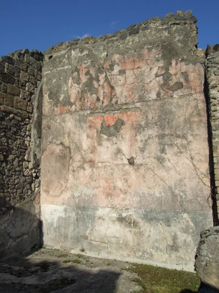 VII.4.31 Pompeii.  March 2009.  Room 24. East wall. The central painting is now faded and damaged but it was another example of the story of Ariadne on Naxos.See DESCOEUDRES, J-P, et al, 1994, Pompeii Revisited: the life and death of a Roman town. Sydney: Meditarch. 
