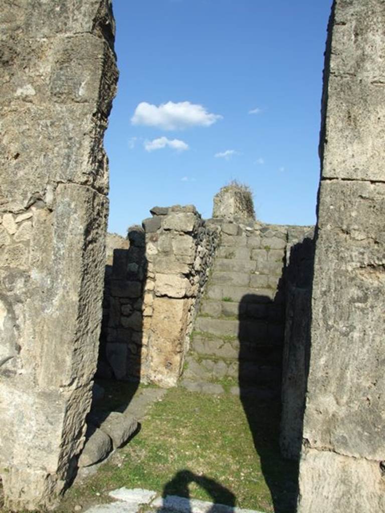 VII.4.31 Pompeii.  March 2009.  Doorway to Room 25.