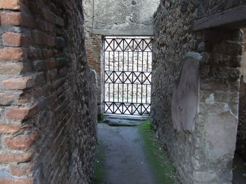 VII.4.48 Pompeii. December 2007.  Room 20, corridor leading to entrance VII.4.43 in Vicolo Storto