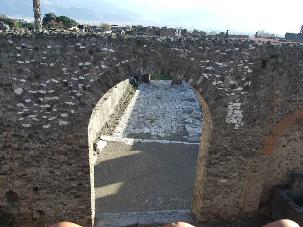 VII.5.19 Pompeii. December 2007. Forum arch from roof of new restaurant.