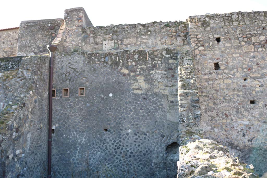 VII.5.26 Pompeii. December 2018. Looking towards west wall. Photo courtesy of Aude Durand.