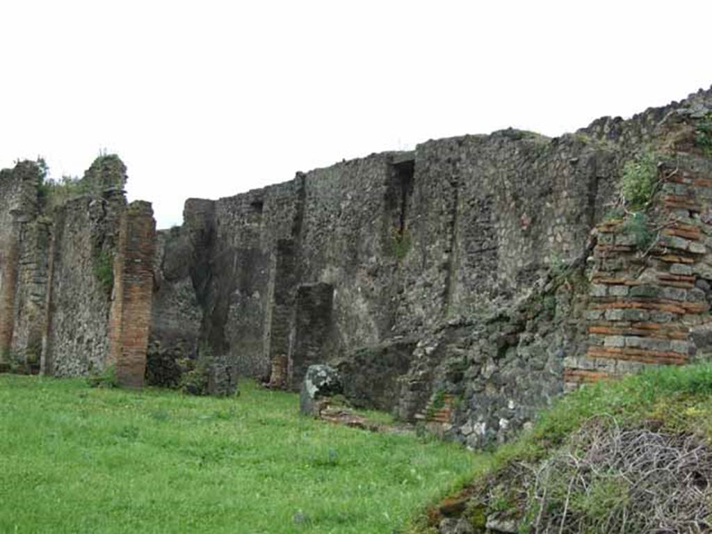 VII.6.3 Pompeii. May 2010. Rooms 7, 10, 14 and 19 on western side of house.